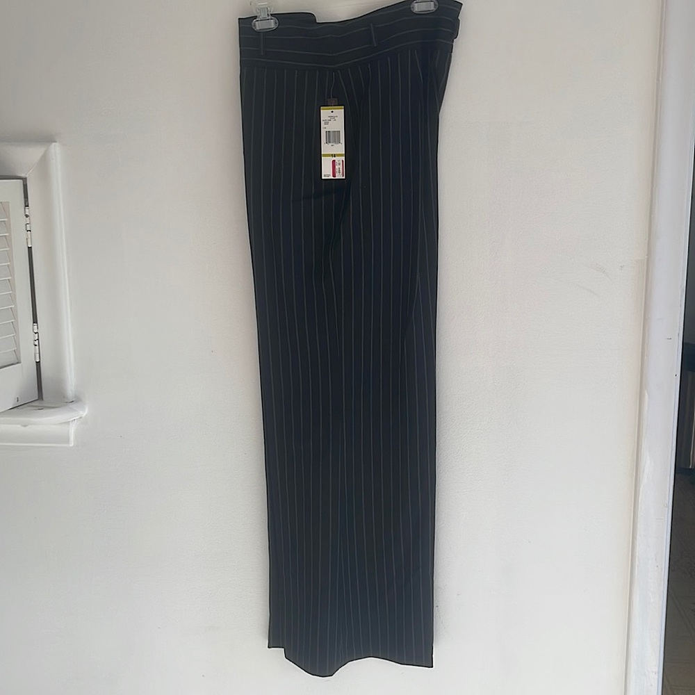 New With Tags. Women’s Pants. Size 14. Allure